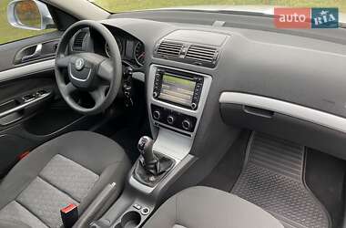 Ліфтбек Skoda Octavia 2010 в 