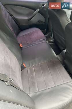 Ліфтбек Skoda Octavia 2006 в  фото 8 Ліфтбек Skoda Octavia 2006 в