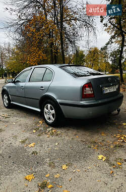 Лифтбек Skoda Octavia 2001 в 