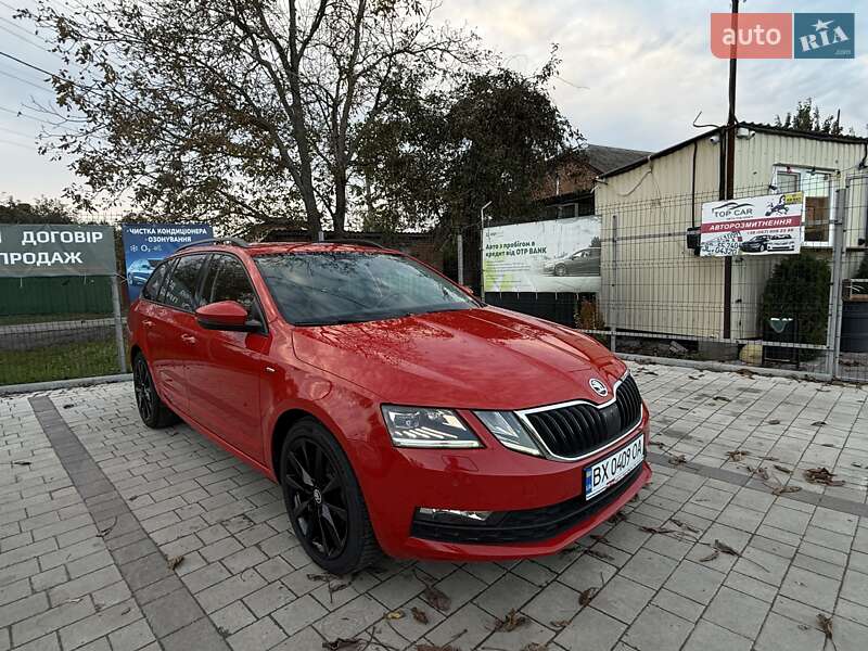 Універсал Skoda Octavia 2017 в  фото Універсал Skoda Octavia 2017 в