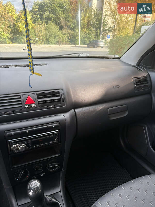 Лифтбек Skoda Octavia 2008 в Виннице