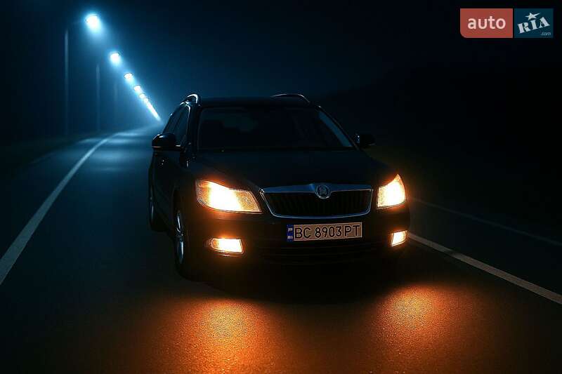 Универсал Skoda Octavia 2010 в 