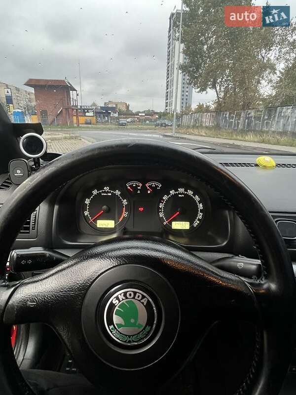 Лифтбек Skoda Octavia 2007 в Киеве