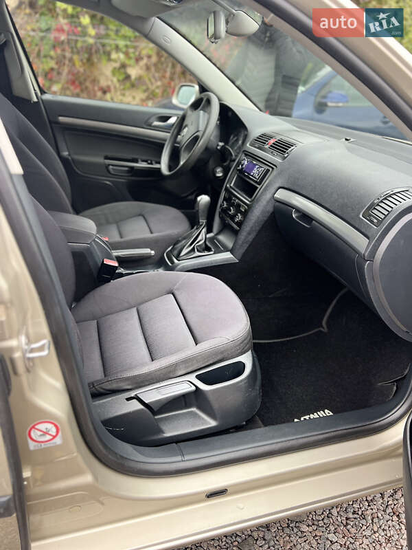 Универсал Skoda Octavia 2005 в Львове