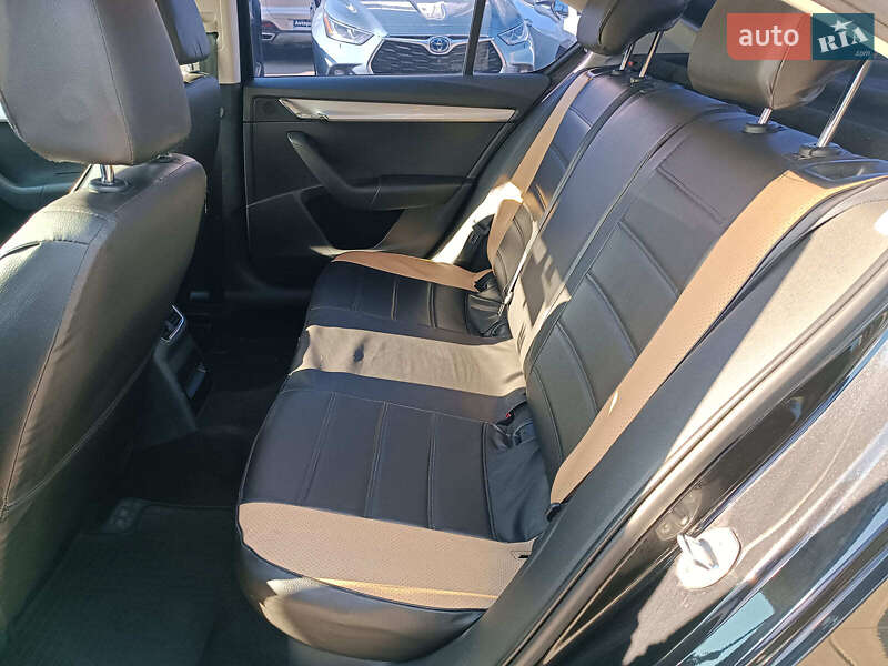 Ліфтбек Skoda Octavia 2014 в Харкові
