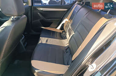 Лифтбек Skoda Octavia 2014 в 