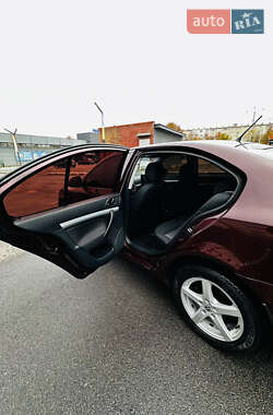 Лифтбек Skoda Octavia 2010 в 