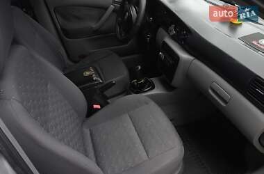 Лифтбек Skoda Octavia 2003 в 