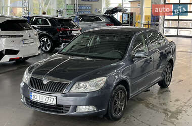 Лифтбек Skoda Octavia 2010 в 