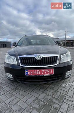 Универсал Skoda Octavia 2010 в 