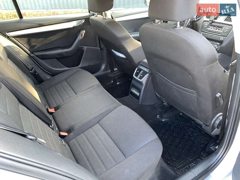 Лифтбек Skoda Octavia 2013 в Виннице