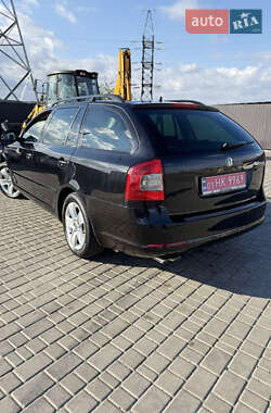 Универсал Skoda Octavia 2012 в 