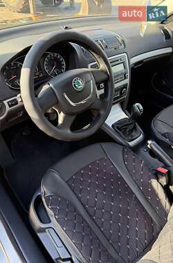 Универсал Skoda Octavia 2012 в 