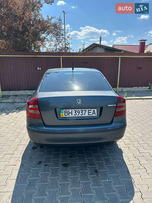 Лифтбек Skoda Octavia 2006 в Одессе