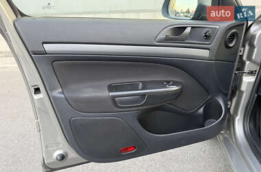 Универсал Skoda Octavia 2010 в 