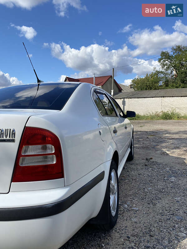Ліфтбек Skoda Octavia 2003 в Бершаді