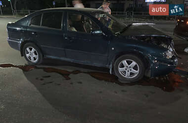 Лифтбек Skoda Octavia 2002 в  фото 5 Лифтбек Skoda Octavia 2002 в