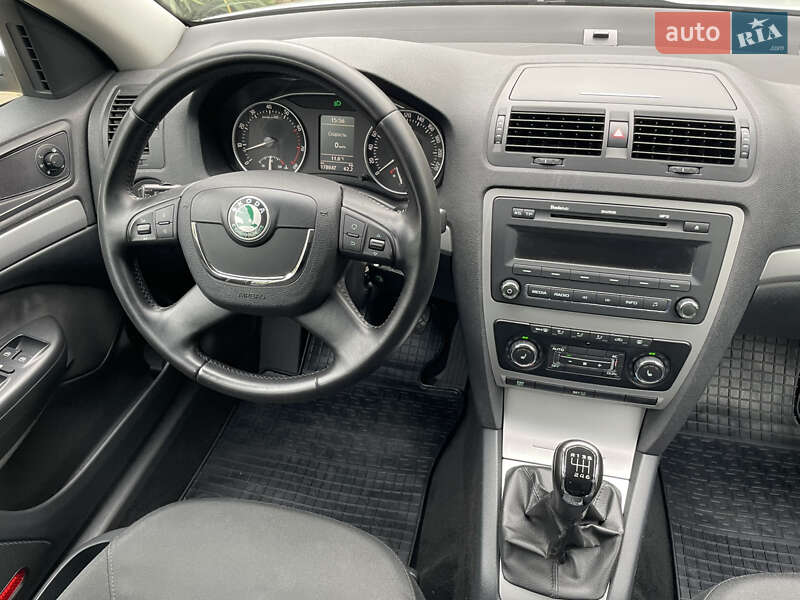 Лифтбек Skoda Octavia 2009 в Мукачево