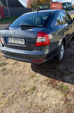 Ліфтбек Skoda Octavia 2009 в 
