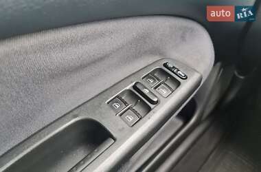 Лифтбек Skoda Octavia 2004 в 