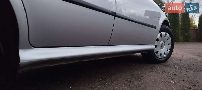 Универсал Skoda Octavia 2009 в Бердичеве фото 97 Универсал Skoda Octavia 2009 в Бердичеве