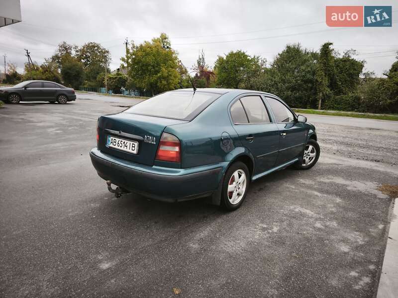 Ліфтбек Skoda Octavia 1999 в Вінниці
