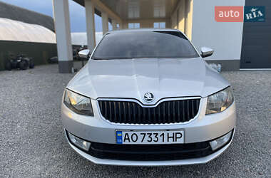 Лифтбек Skoda Octavia 2013 в Иршаве