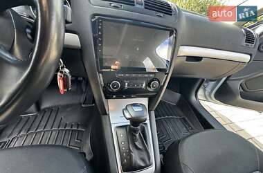 Универсал Skoda Octavia 2009 в 