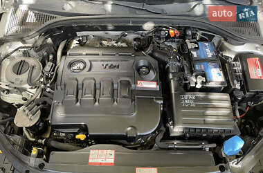 Лифтбек Skoda Octavia 2013 в 