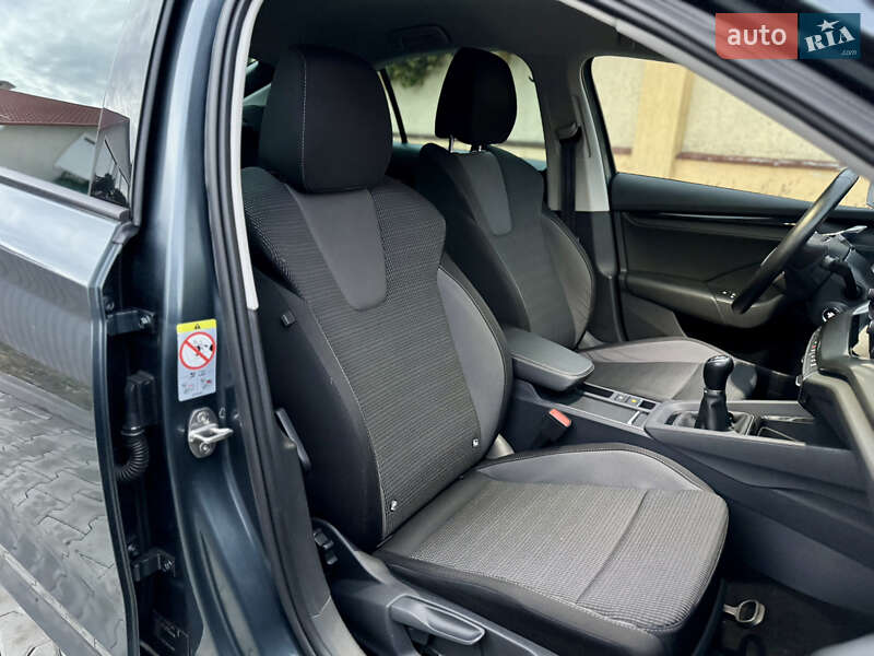 Лифтбек Skoda Octavia 2022 в Ужгороде фото 37 Лифтбек Skoda Octavia 2022 в Ужгороде