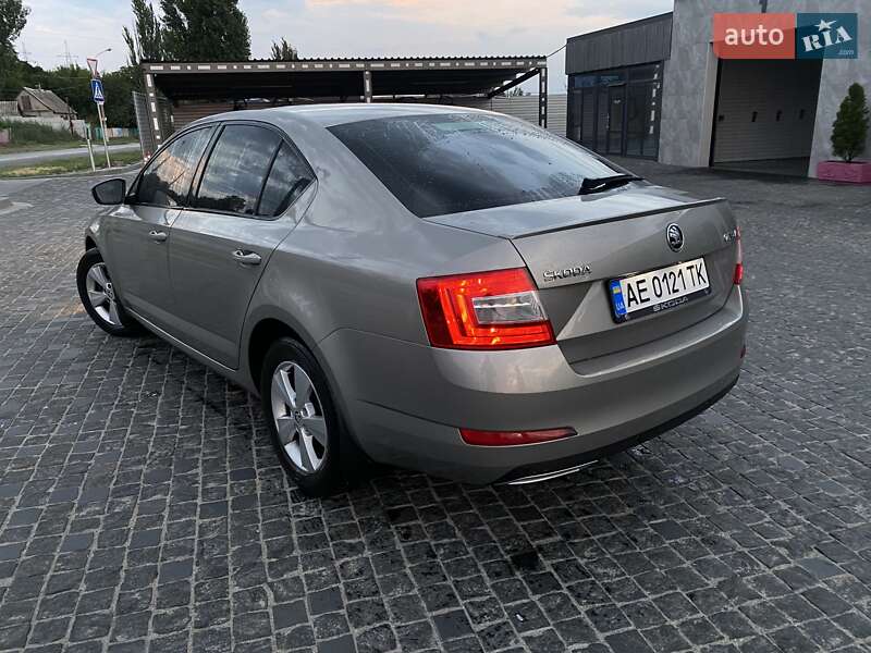 Ліфтбек Skoda Octavia 2013 в Дніпрі фото 5 Ліфтбек Skoda Octavia 2013 в Дніпрі