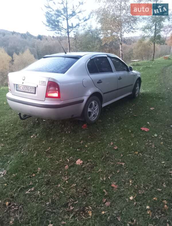 Ліфтбек Skoda Octavia 2001 в Стрию