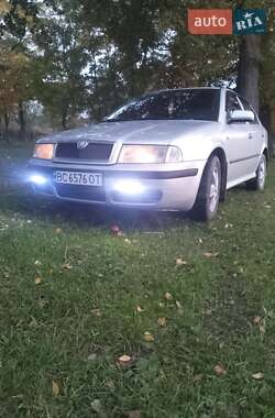 Лифтбек Skoda Octavia 2001 в Стрые