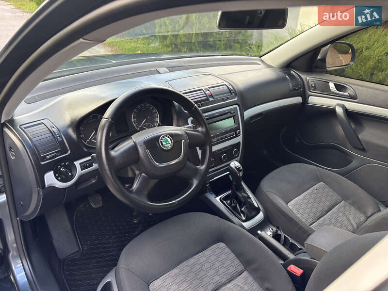 Лифтбек Skoda Octavia 2011 в Запорожье