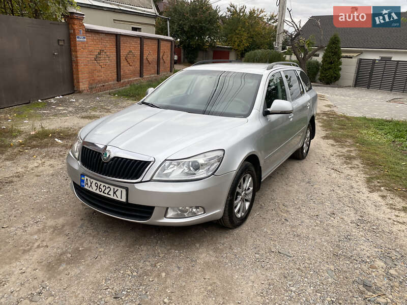 Универсал Skoda Octavia 2012 в Харькове