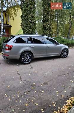 Универсал Skoda Octavia 2016 в Новой Ушице