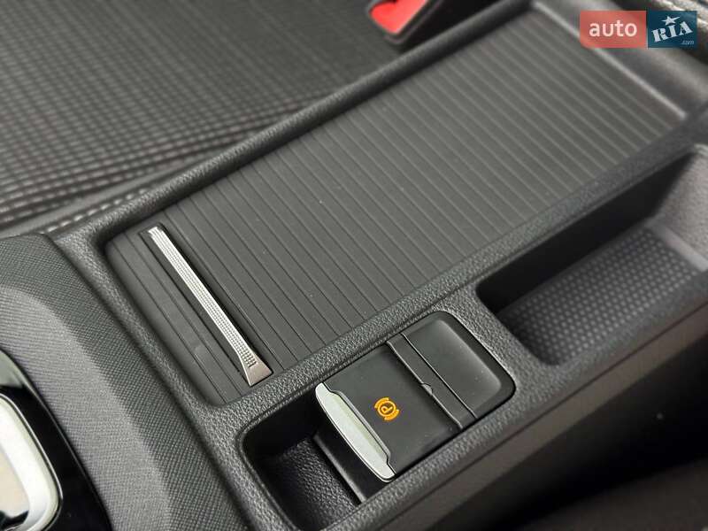 Лифтбек Skoda Octavia 2024 в Кривом Роге фото 62 Лифтбек Skoda Octavia 2024 в Кривом Роге