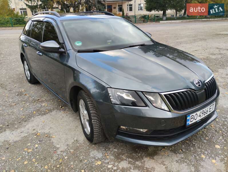 Универсал Skoda Octavia 2017 в Тернополе