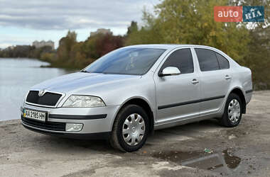 Лифтбек Skoda Octavia 2008 в 