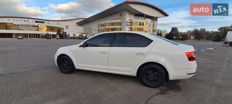 Лифтбек Skoda Octavia 2019 в Киеве