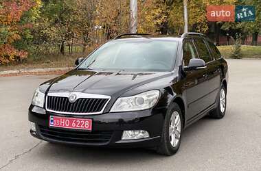 Универсал Skoda Octavia 2010 в 