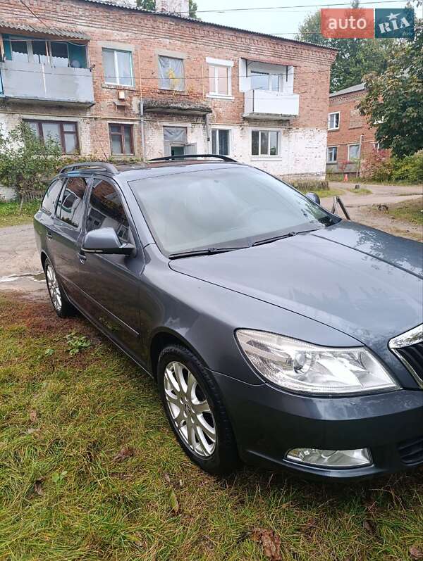 Универсал Skoda Octavia 2009 в 