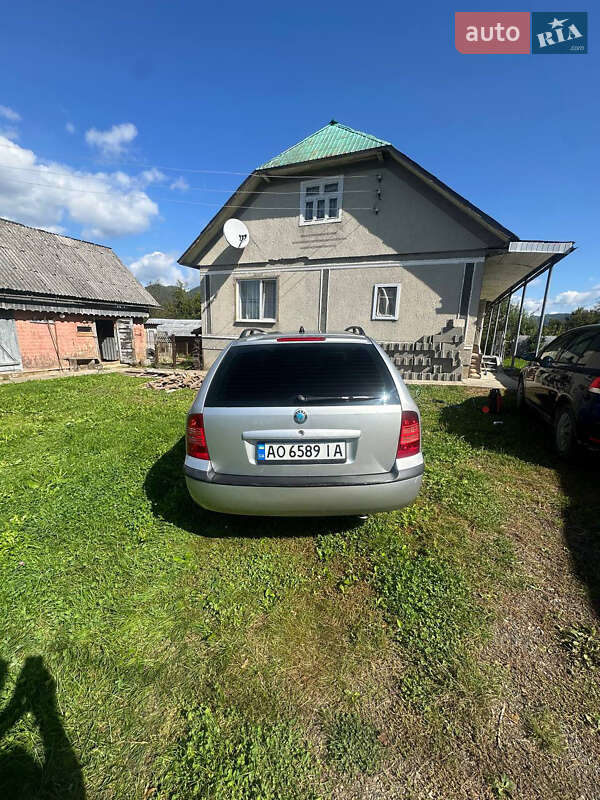 Универсал Skoda Octavia 2002 в Тячеве