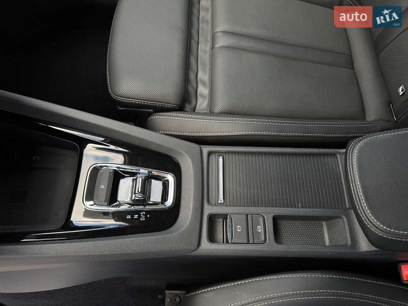 Універсал Skoda Octavia 2021 в Києві фото 38 Універсал Skoda Octavia 2021 в Києві