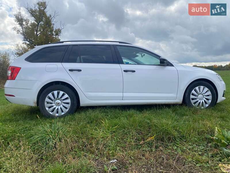 Універсал Skoda Octavia 2017 в Стрию