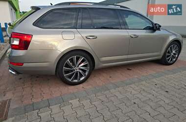 Универсал Skoda Octavia 2016 в Новой Ушице