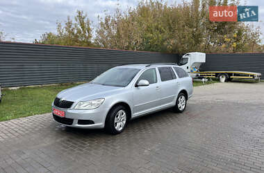 Универсал Skoda Octavia 2012 в 