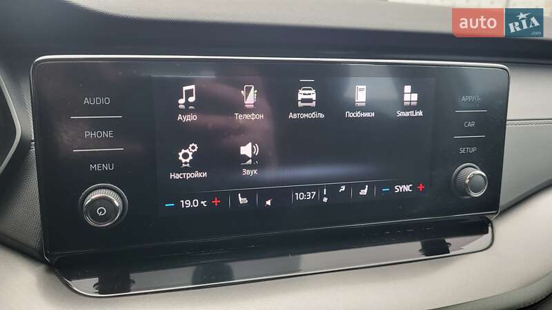 Лифтбек Skoda Octavia 2021 в Киеве