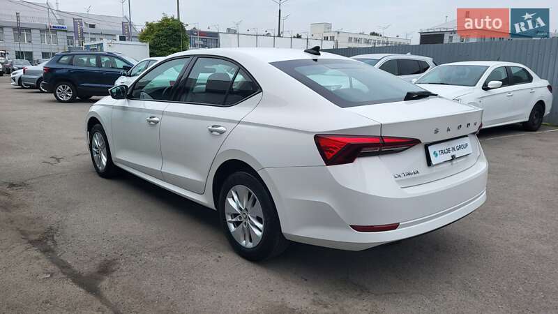 Лифтбек Skoda Octavia 2021 в Киеве