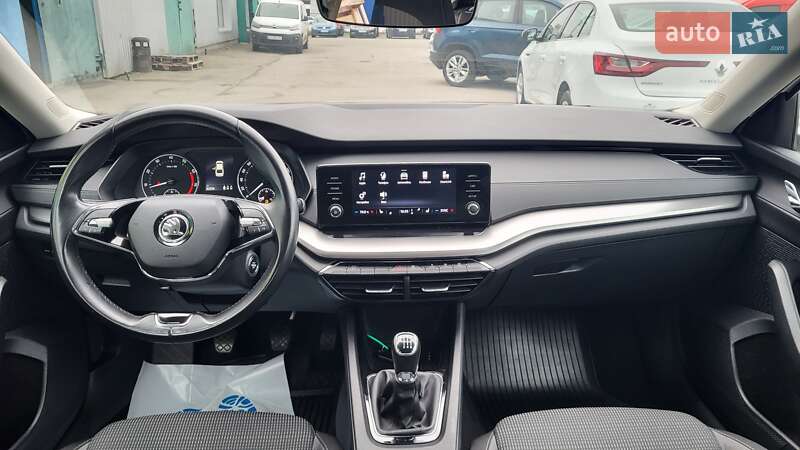 Лифтбек Skoda Octavia 2021 в Киеве